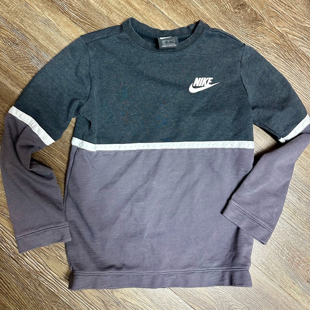 Nike Youth Medium Charcoal Gray Crewneck Sweatshirt with White Logo